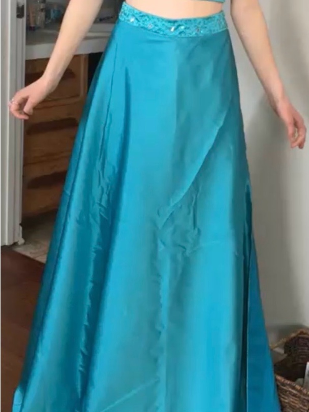 A-Line Satin Prom Skirt in Teal - Picture 4 of 11